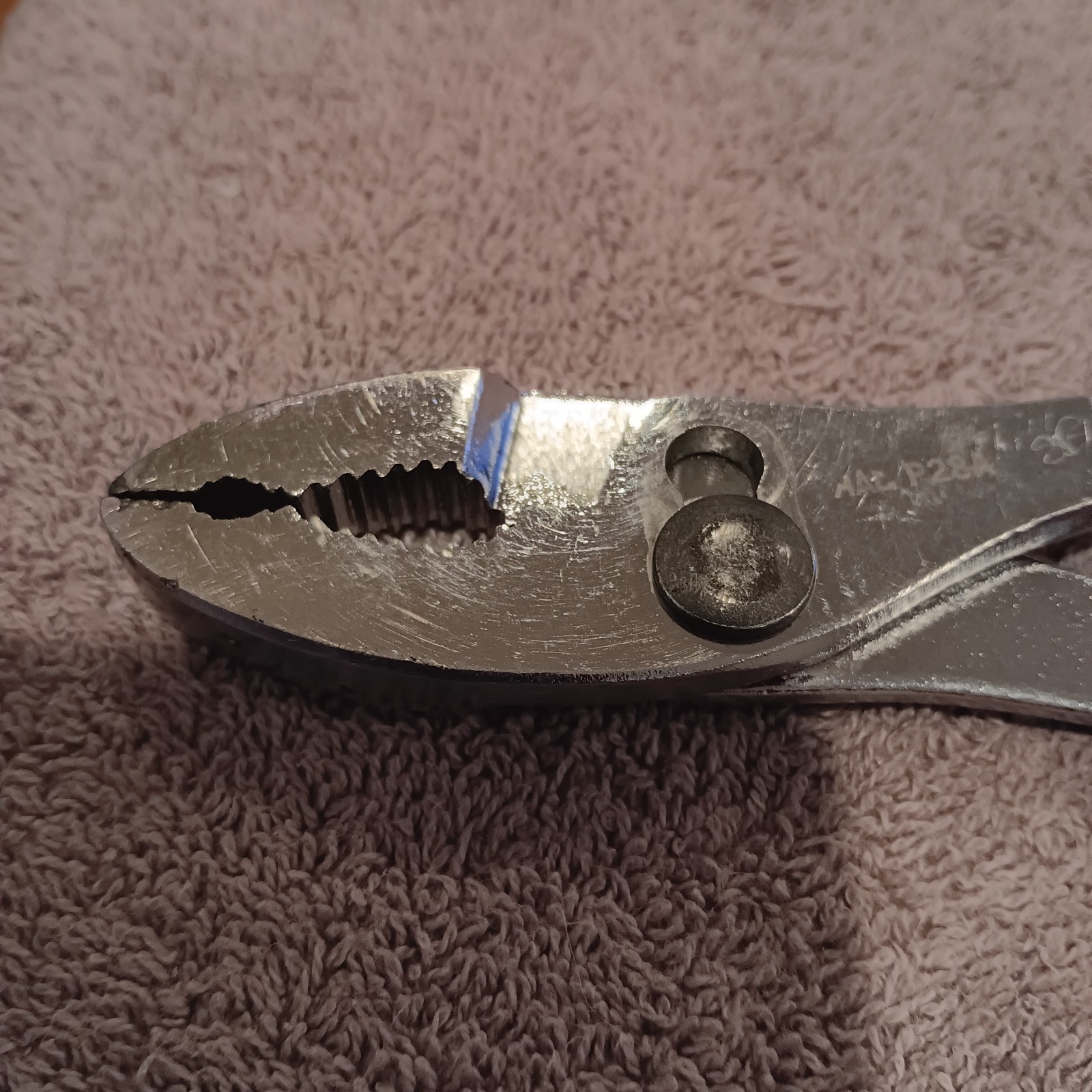 MAC TOOLS P28A SLIP JOINT RED HANDLE PLIERS