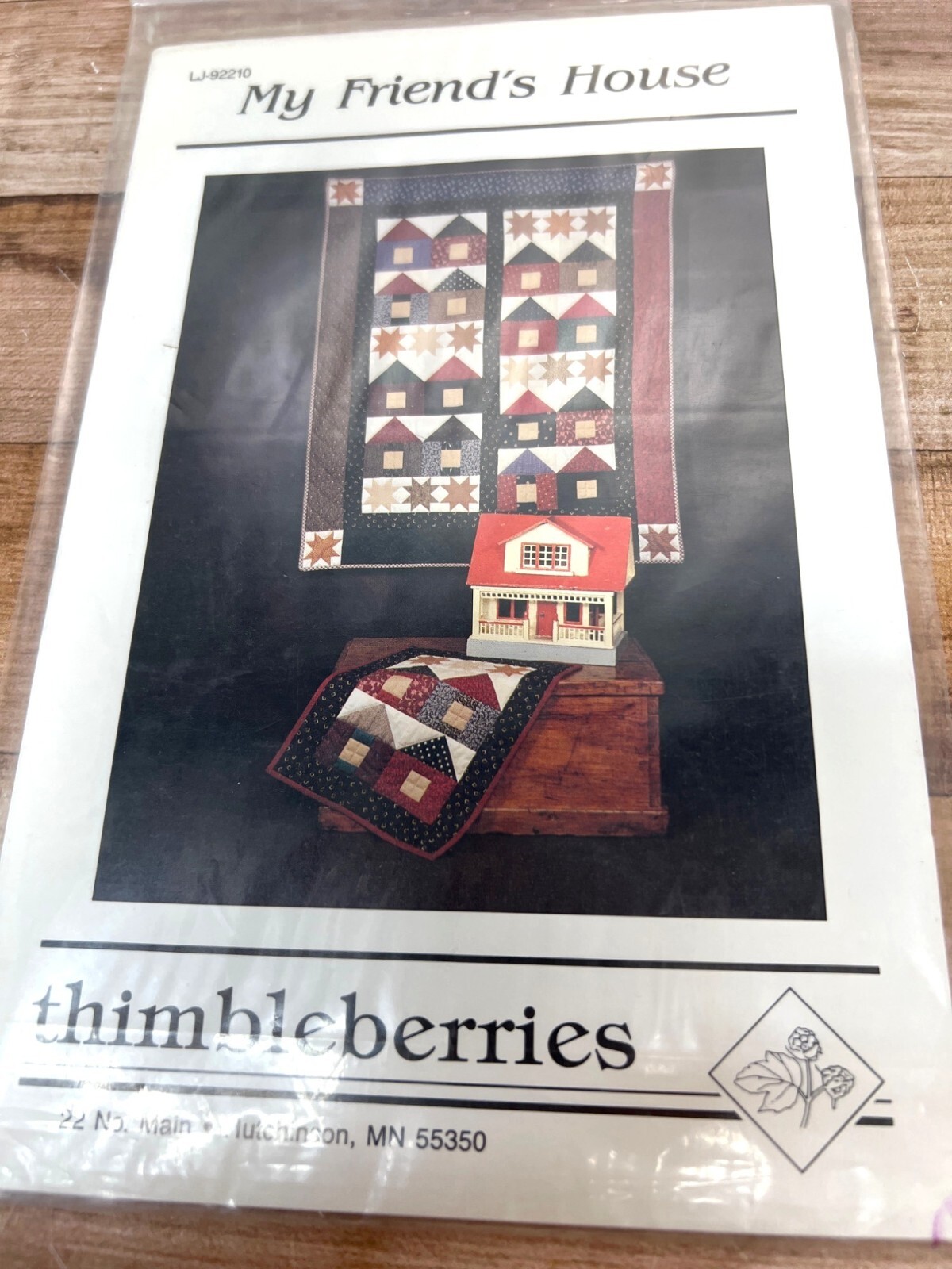 Thimbleberries "My Friends House" Quilt Pattern For Wall Hanging Or Throw Blanke