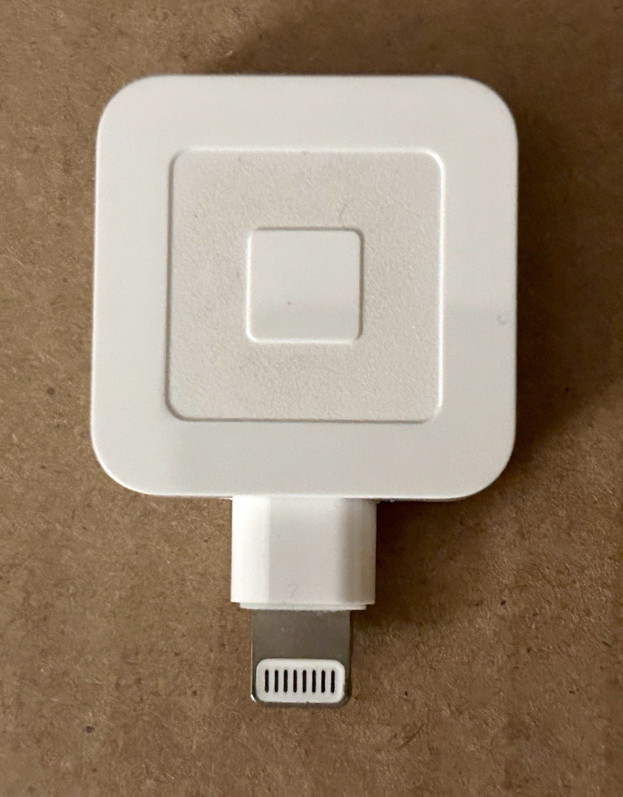 Square Reader for Magstripe Credit Card Scanner Lightning Connector iPad iPhone