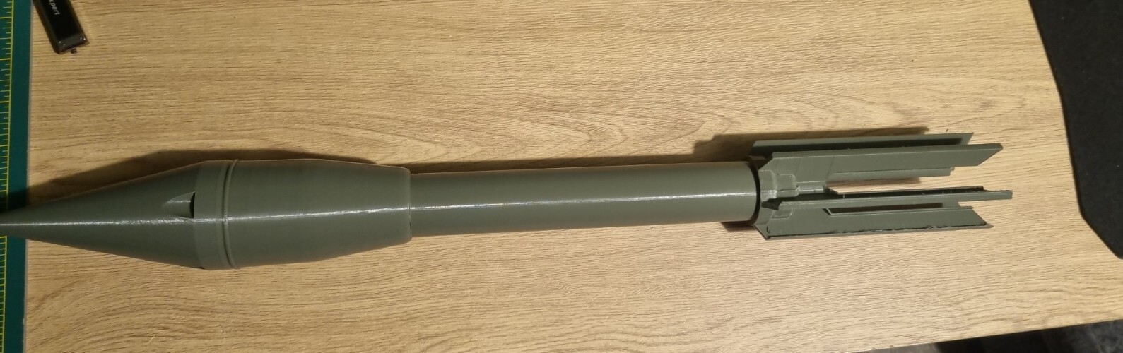 Full scale 3d Printed model Replica prop cosplay Bazooka M1A1 Round.