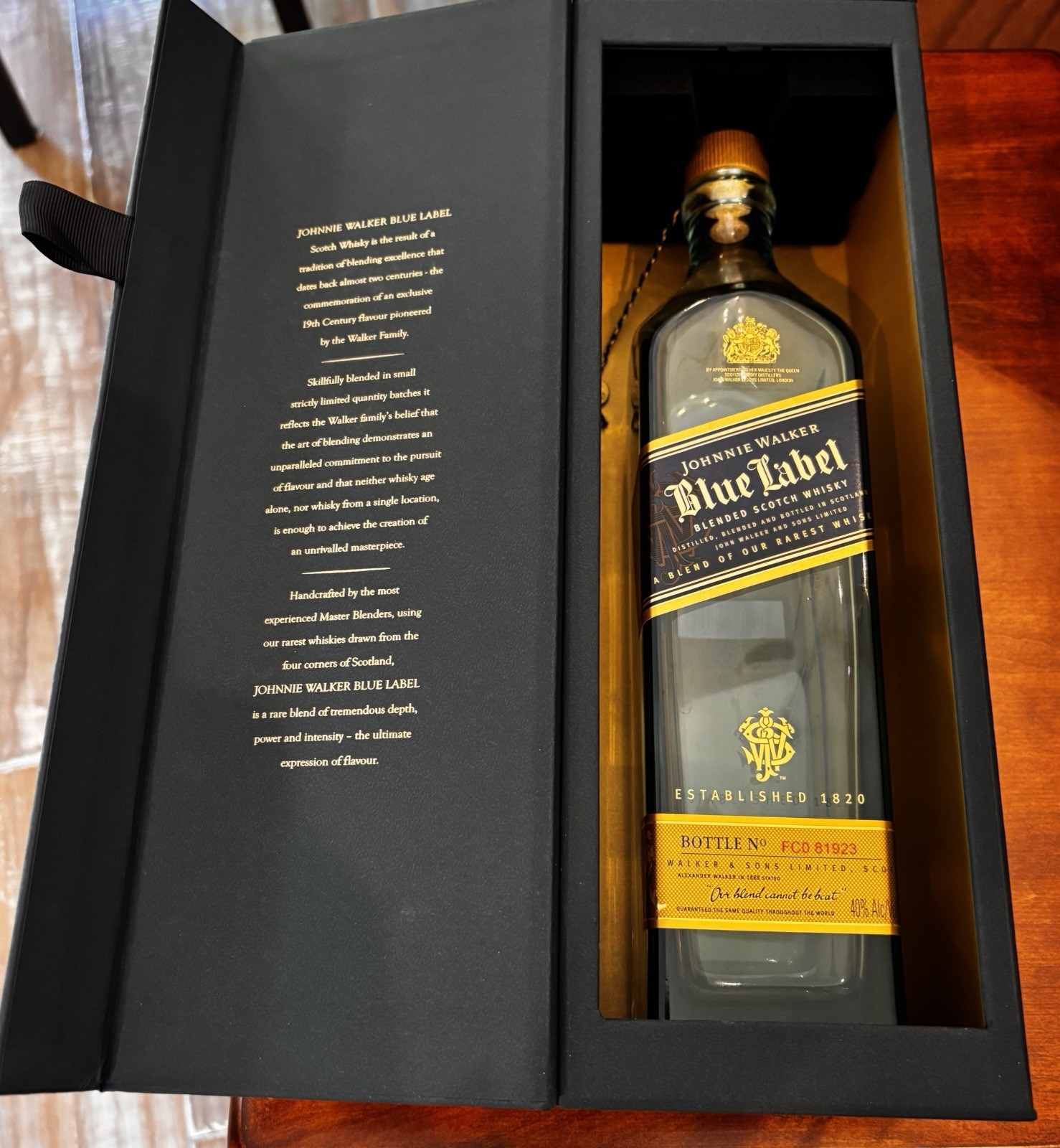 Johnnie Walker Blue Label 750ml Empty Bottle and Box Decanter Display