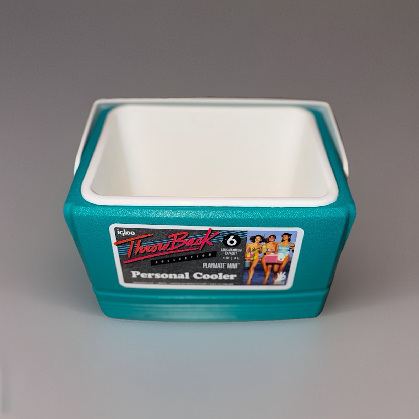 IGLOO Playmate Mini 4 QT Hard Cooler Throwback Retro