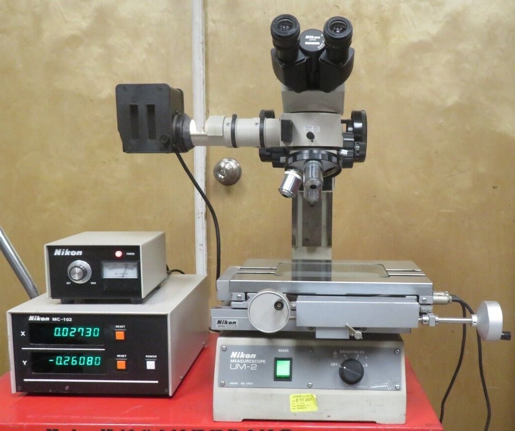 Nikon - model UM-2 - Measurescope - Complete/Functional Microscope