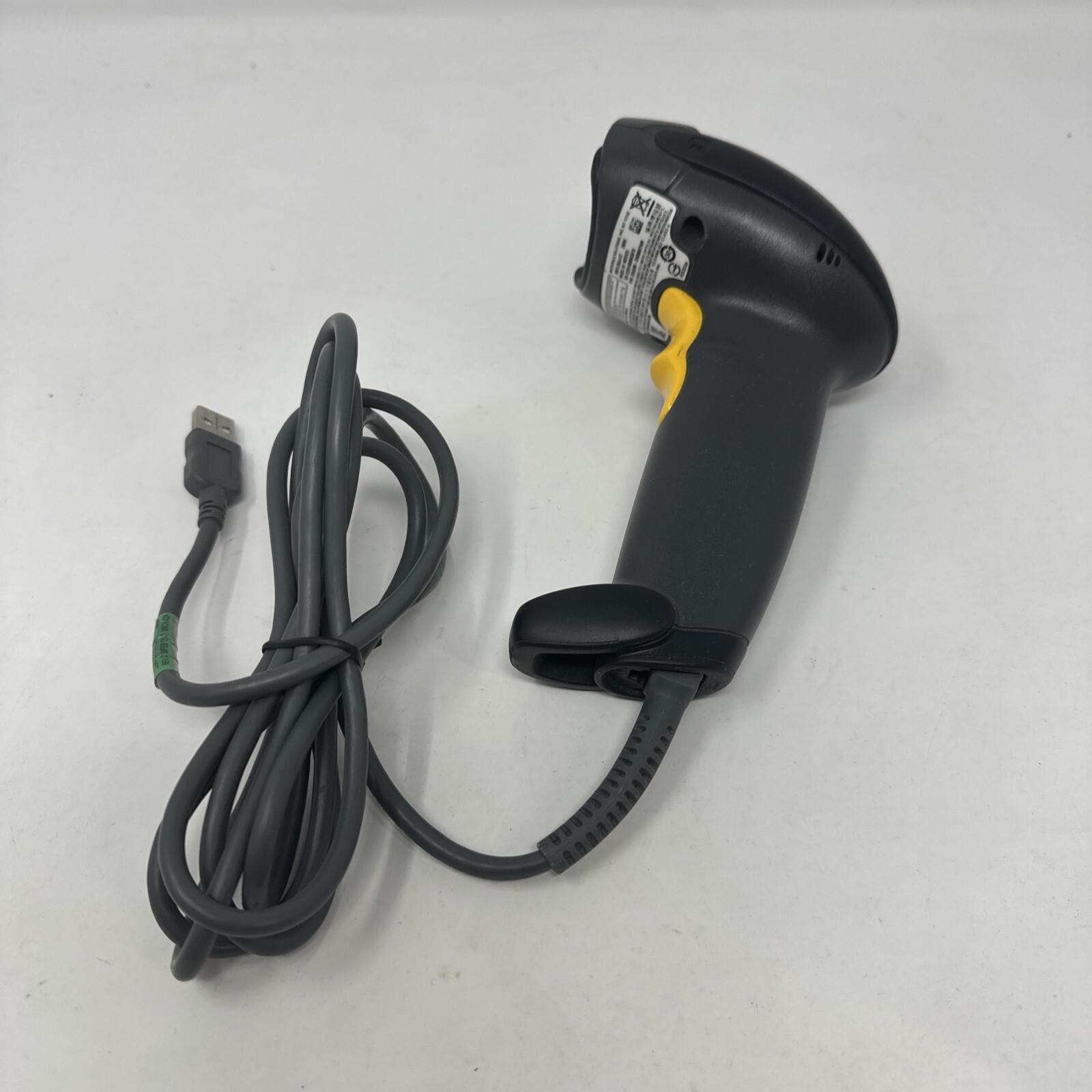 Motorola DS4208-SR00007WR Handheld USB Barcode Scanner with USB Cable