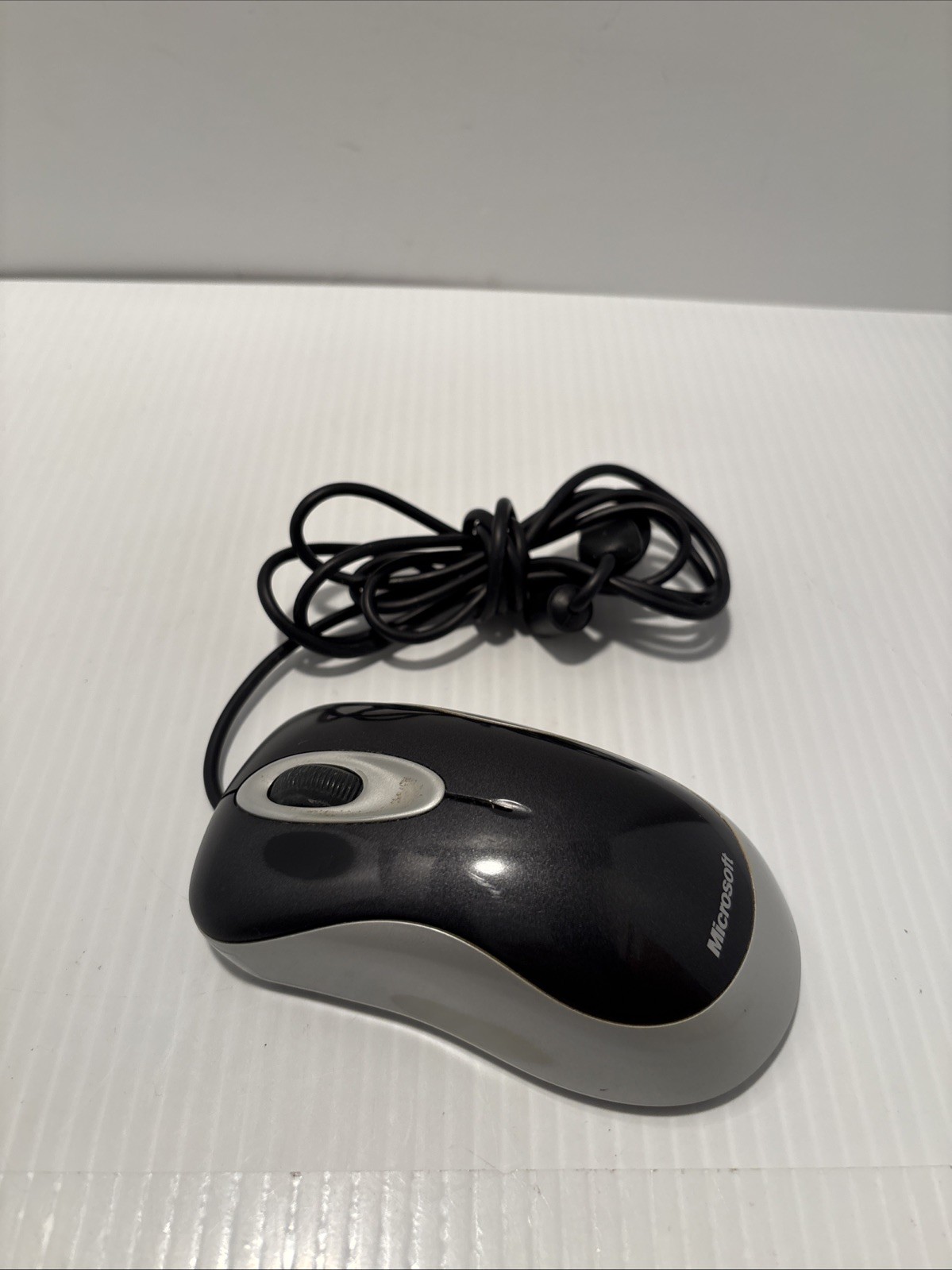 Microsoft Comfort Optical Mouse 1000 Model No 1068 (73)
