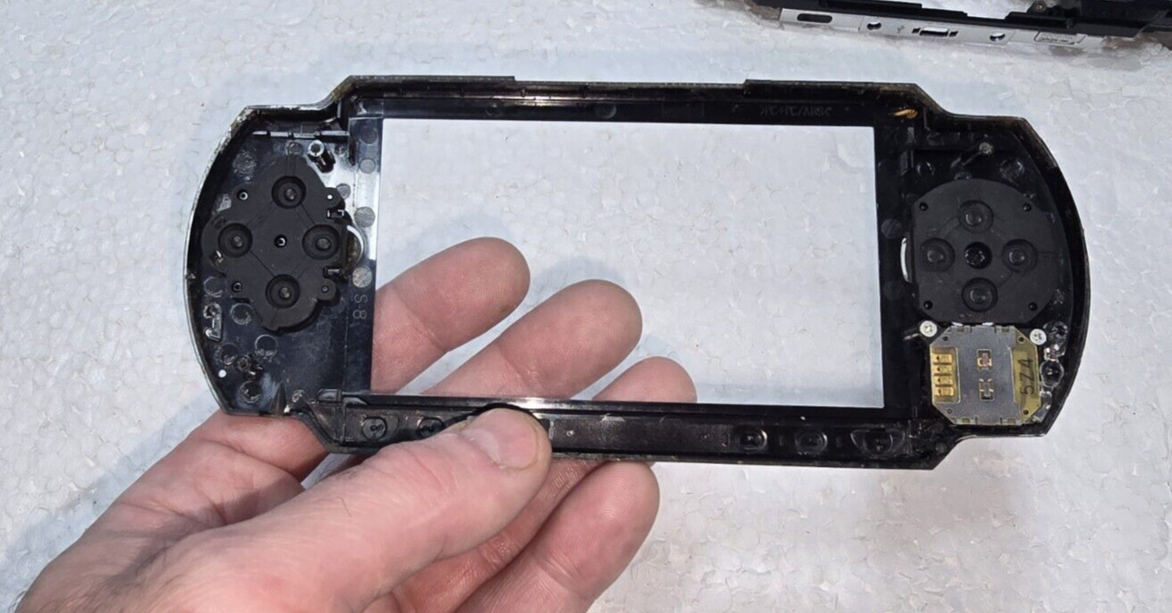 Sony PSP-1001 PSP FAIR Top Cover-Intact-Mark and/or Scratches on Glass-READ ALL