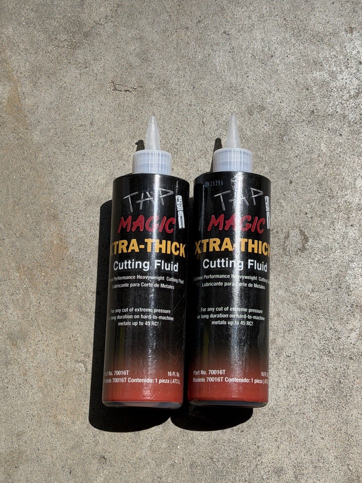 Brand New x2 TAP MAGIC XTRA-THICK CUTTING FLUID #70016T 16 oz. SQUEEZE BOTTLES