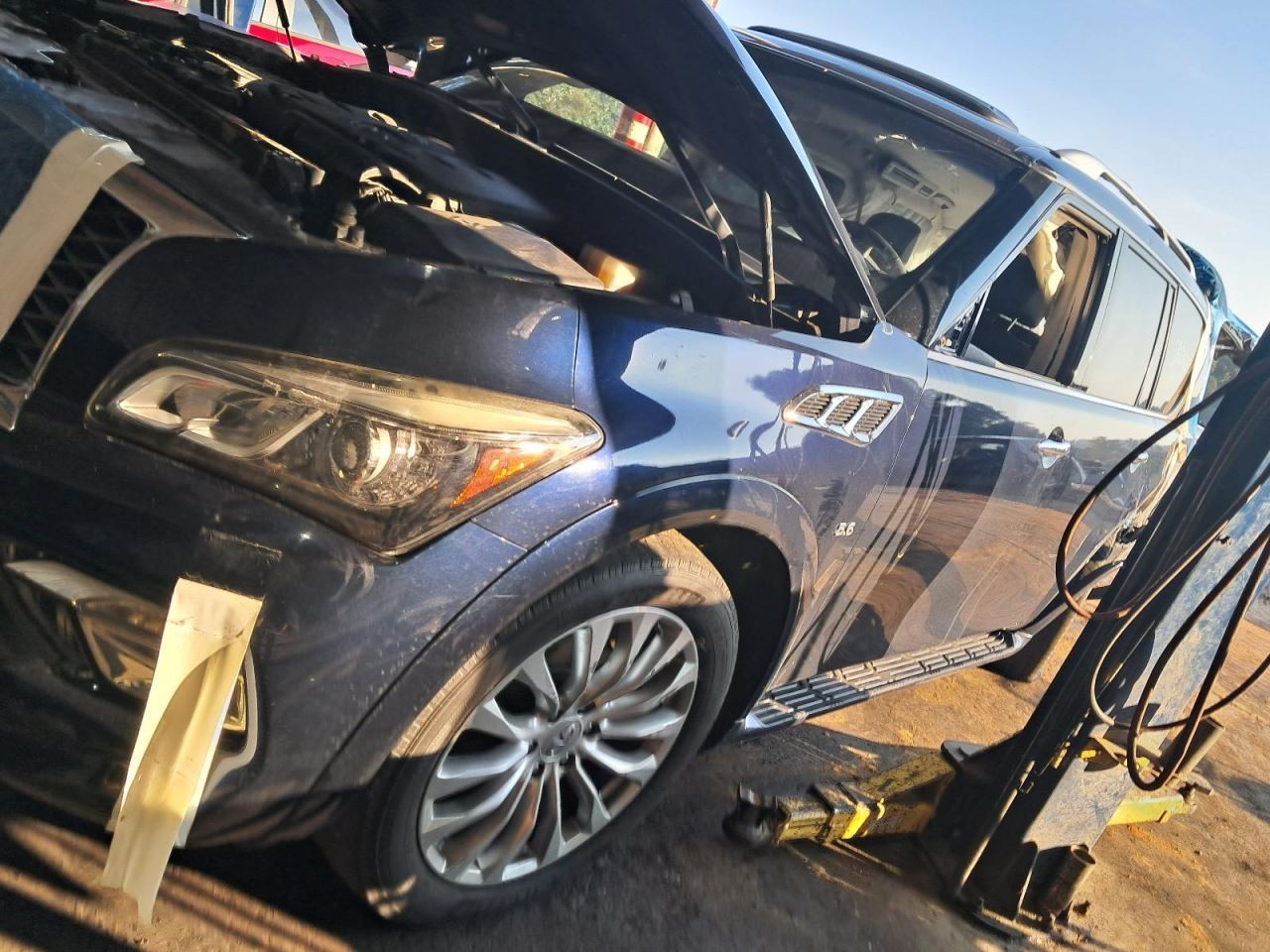 QX80 2016 Glove Box 4795127