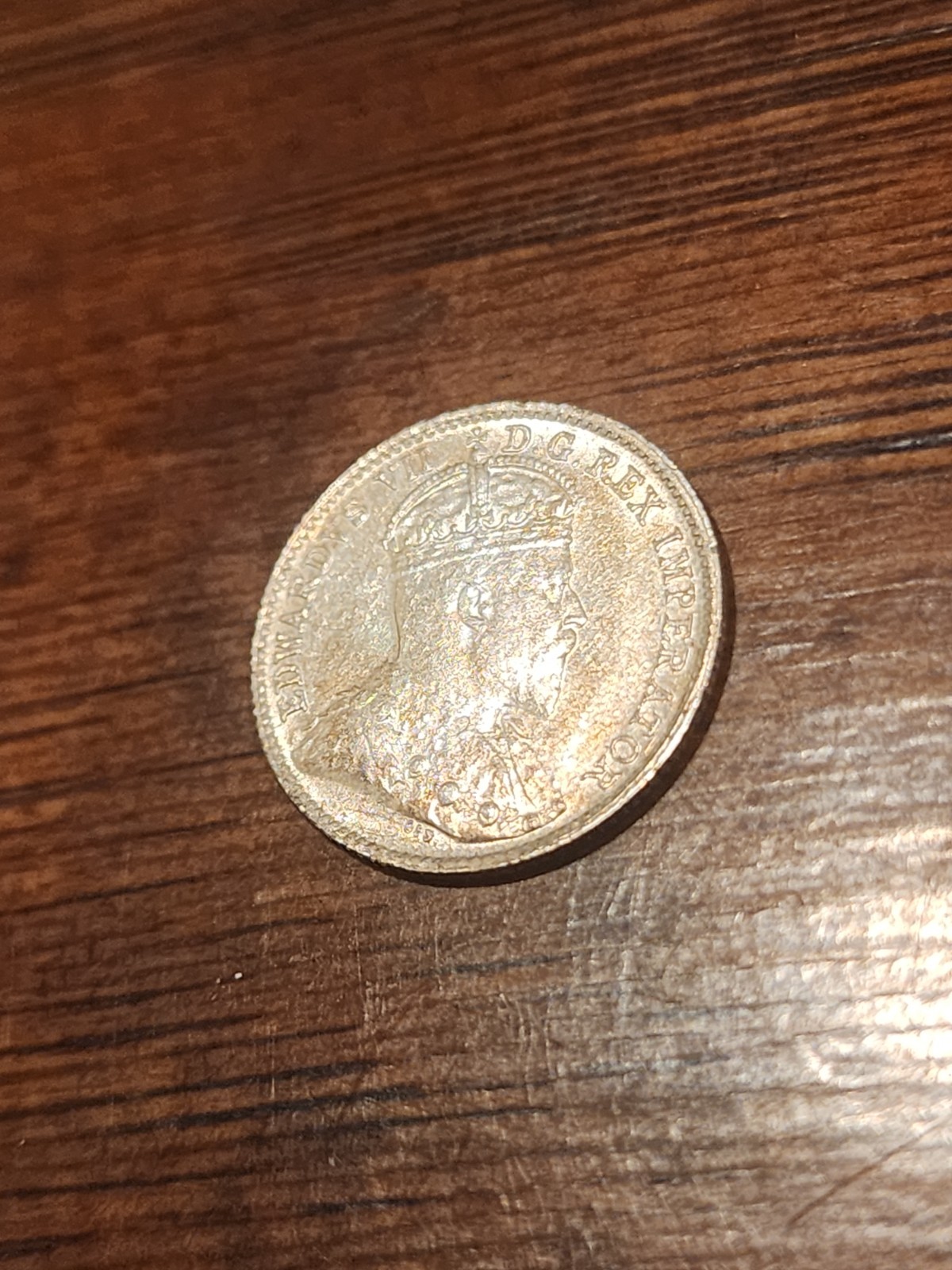 1910 Canada 5 Cents Silver Coin