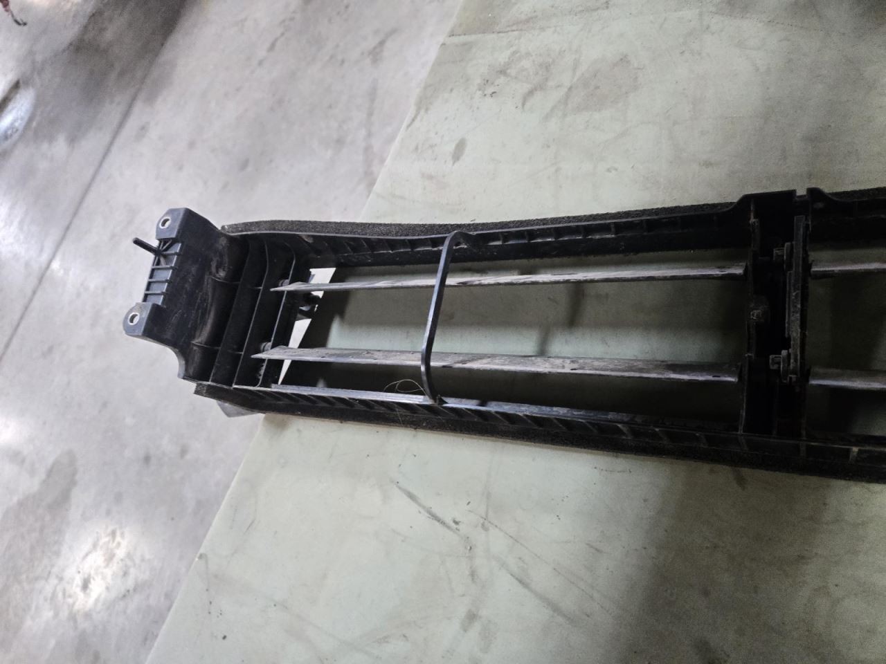 Air Shutter Fits 22-25 LEXUS ES250 2181447