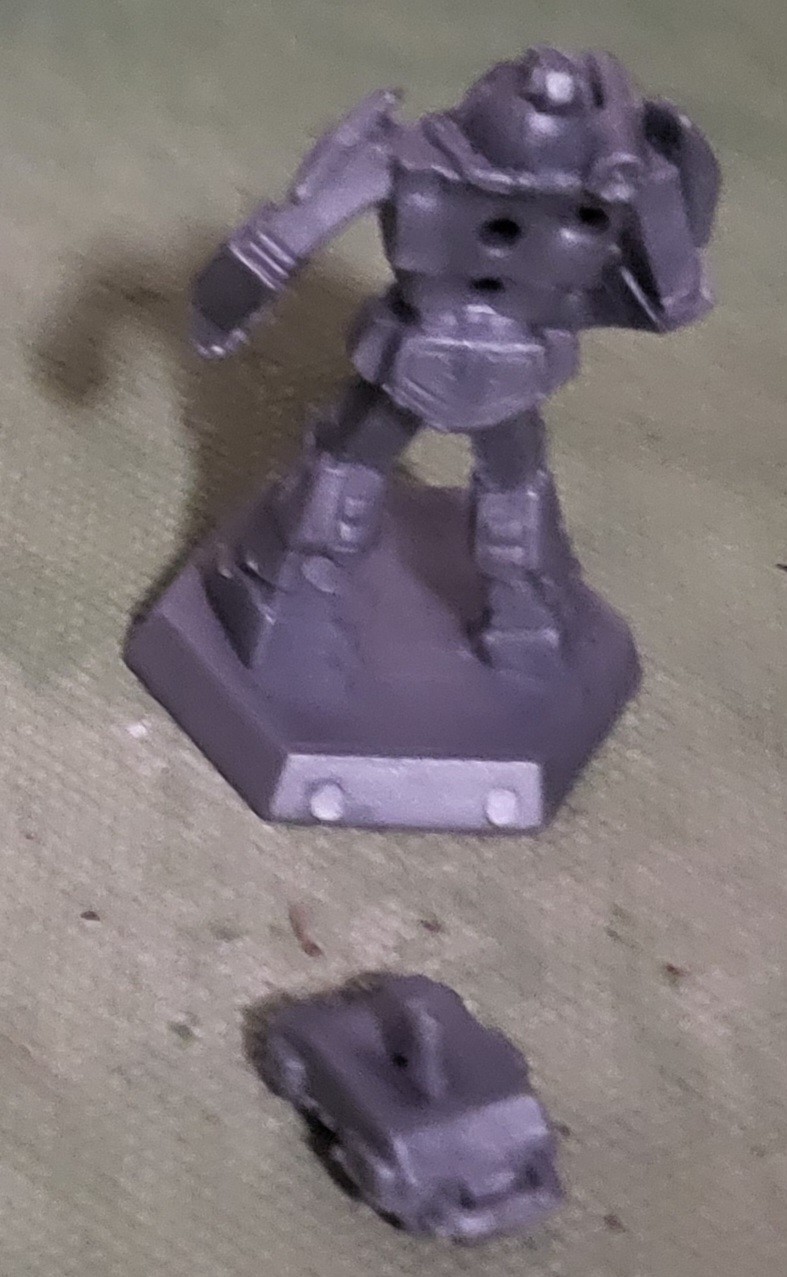 lot: 1 Ral Partha: Battle Master + 10 plastic Battletech third 3rd ed. figures