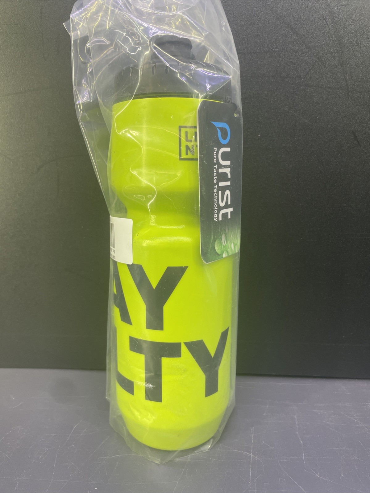 LMNT Purist Water Bottle Stay Salty Green 26 OZ BPA Free Sport Drink Squeeze
