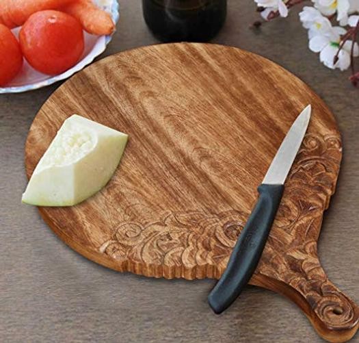 VERSAINSECT nd carved round Chopping & Serving Tray for kitchen, dining table