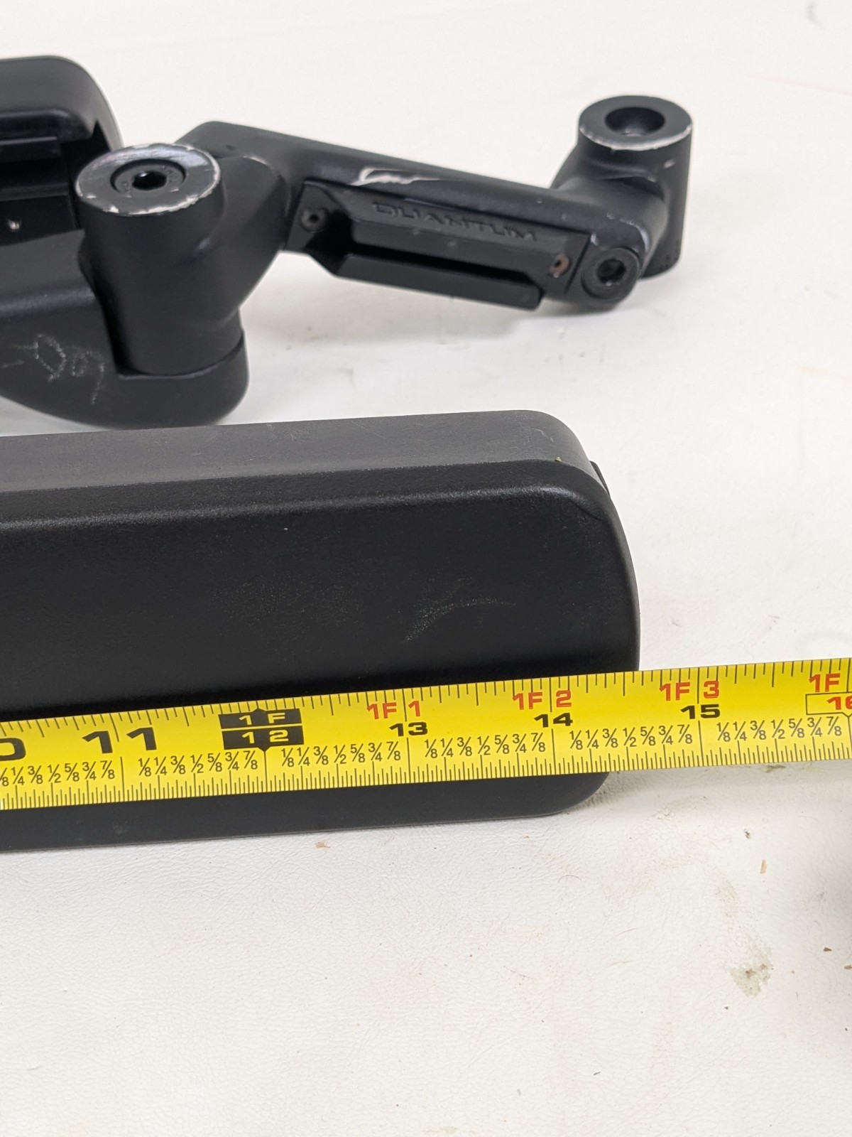 QUANTUM Edge 3 /HD/2.0/Stretto/4Front Armrest Arm Pad