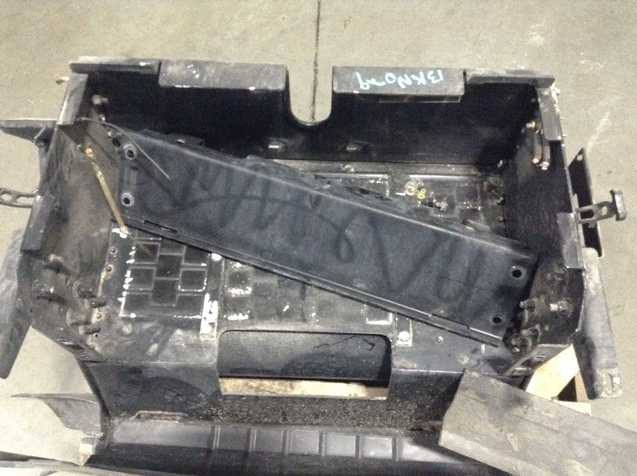 Kenworth T700 Battery Box - Used