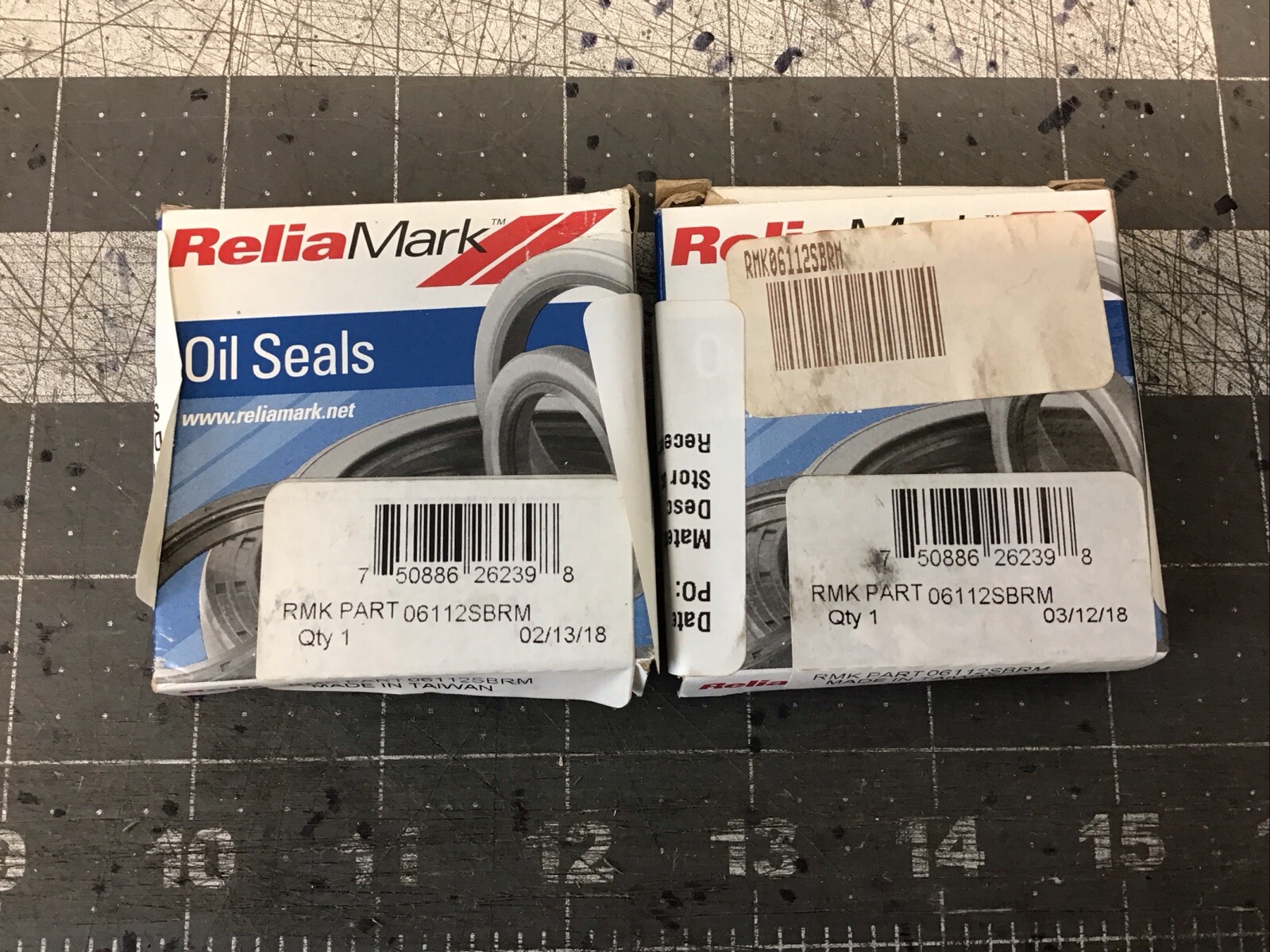 NEW RELIA MARK (Lot Of 2) 06112SBRM Oil Seal (LMP26R)