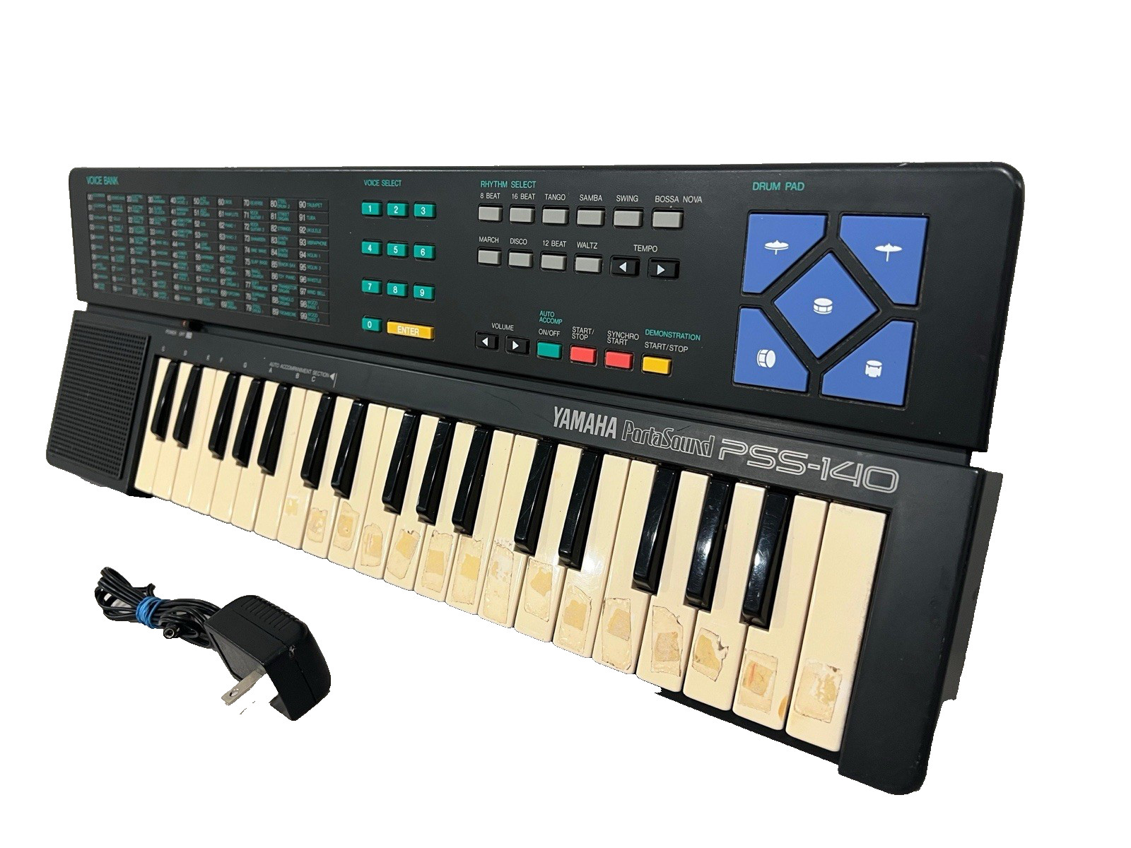 Vintage Yamaha PortaSound PSS-140 Keyboard 37 Keys Tested w/ Adapter