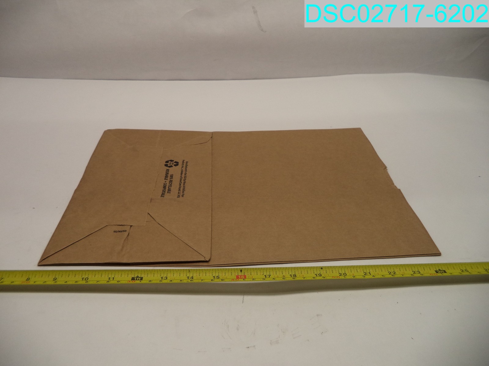 QTY=550: 17" H X 12" L x 7" W Grocery Brown Paper Bags