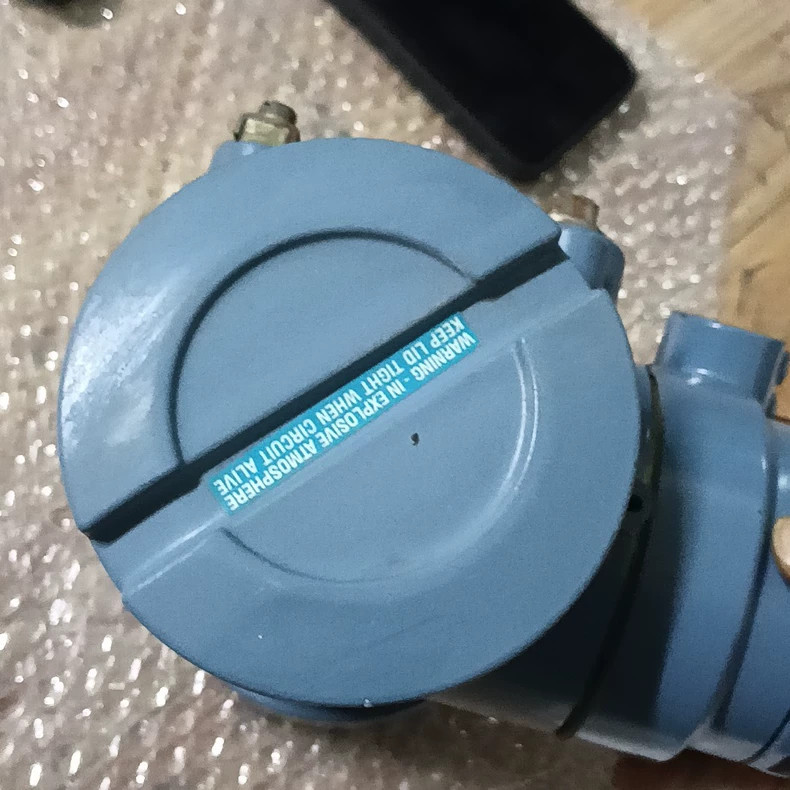 Micro Motion 1700R11ABUHZZZ Flow Sensor Used 1PCS