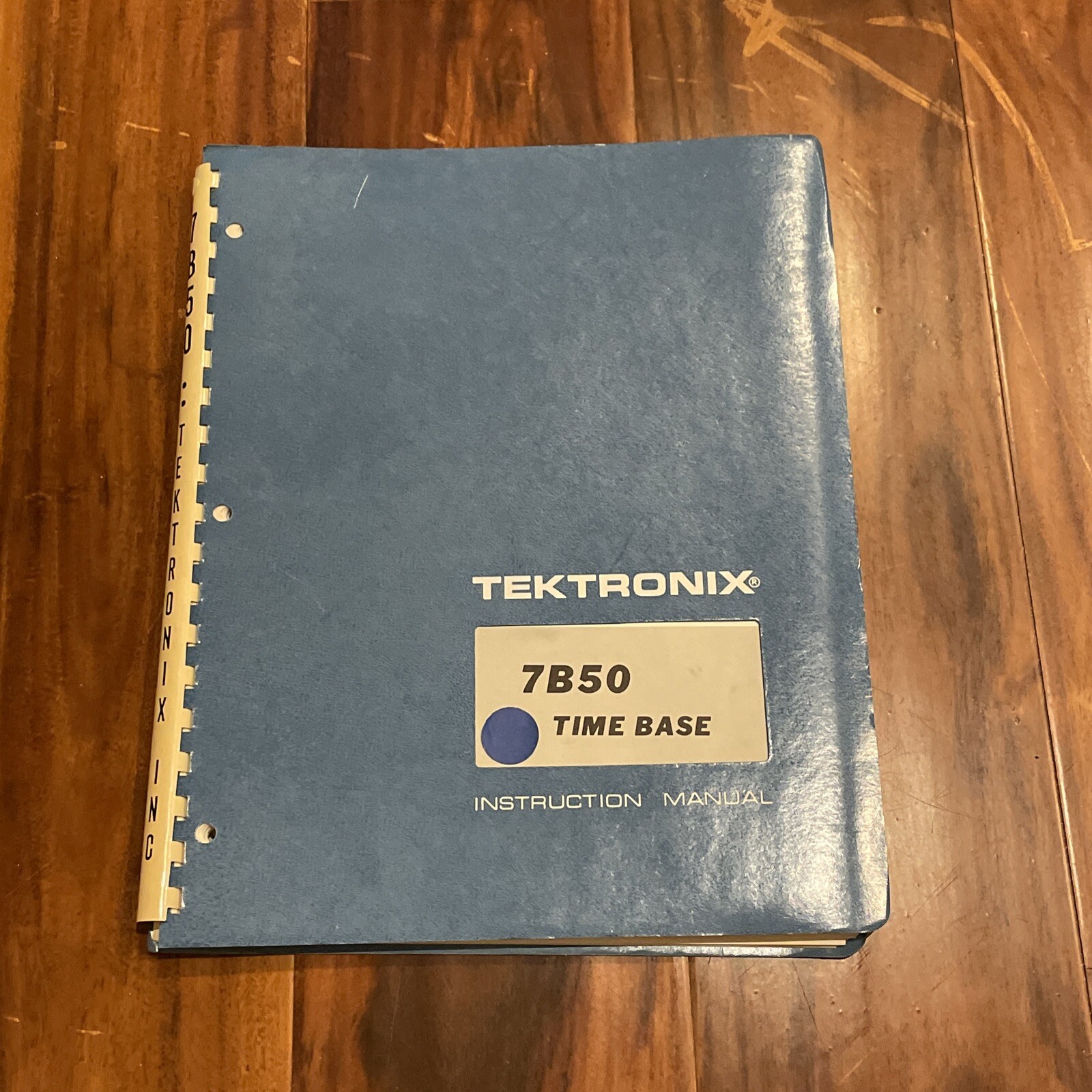 Tektronix 7B50 Time Base Instruction Manual 070-0975-00