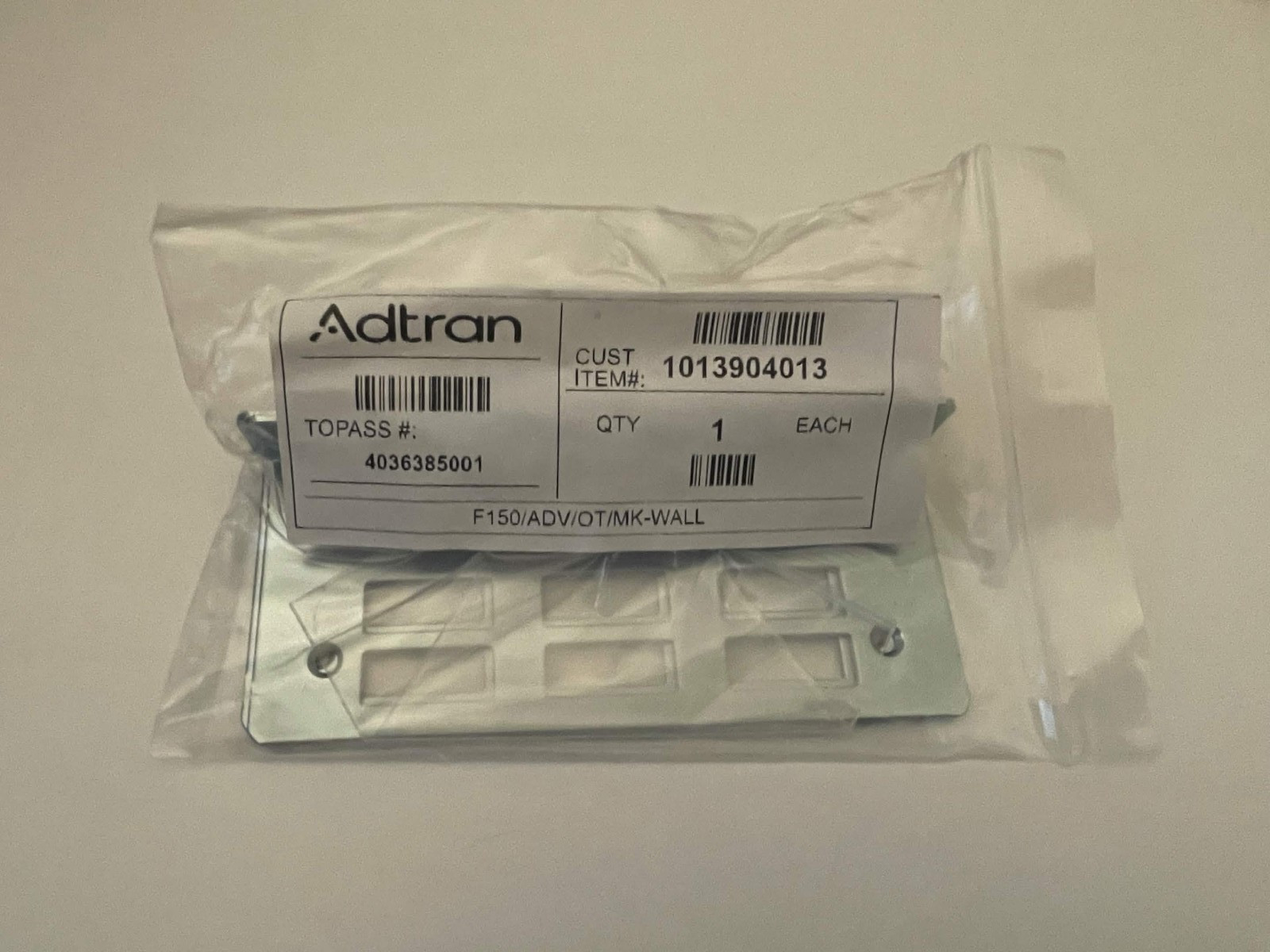 Adtran MOUNTING KIT Topass 4036385001 F150/ADV/OT/MK-WALL