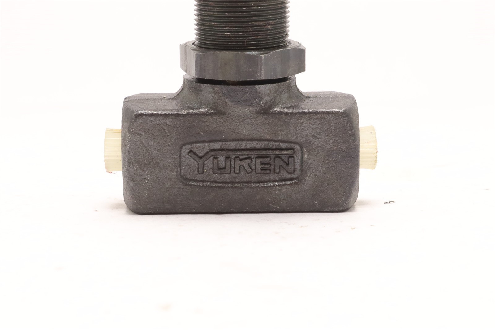 YUKEN NEEDLE VALVE GCT-02-32