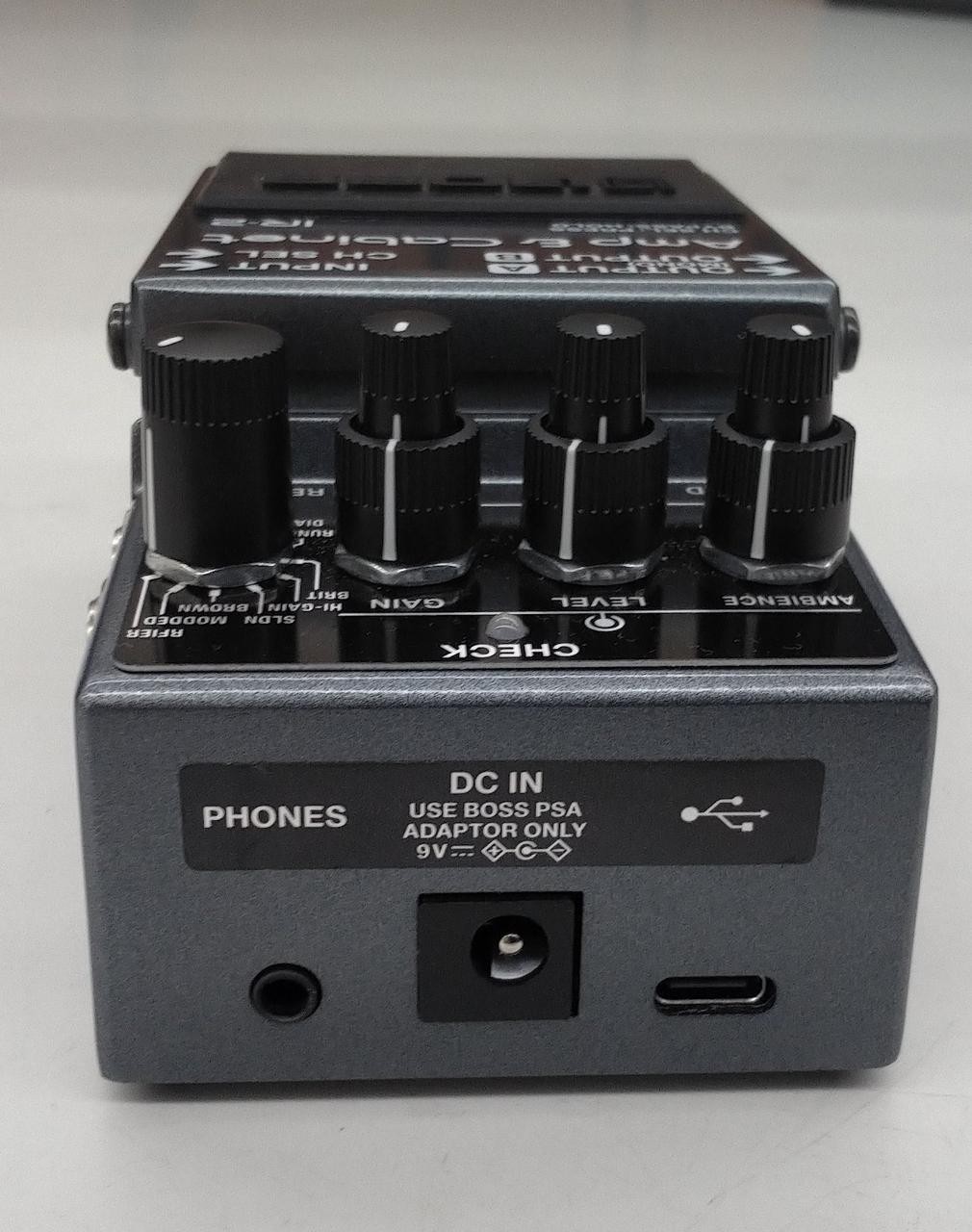 BOSS IR-2 Multi-Effects Pedal with Amp Sim & IR Loader Compact