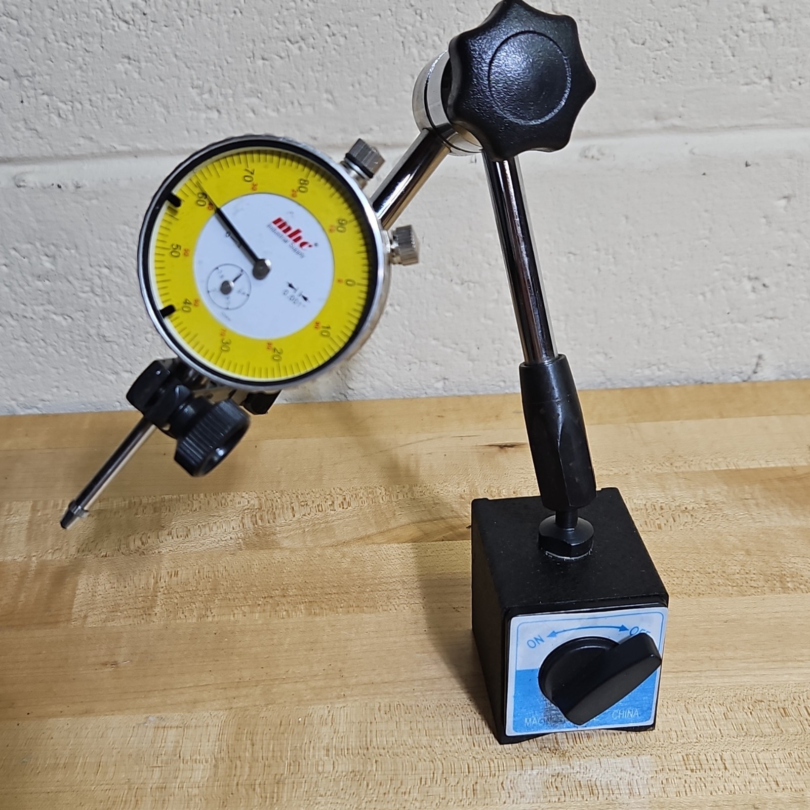 mlc Dial Indicator 0.001 in w/ Magnetic Base Holder Stand Indicator Holder