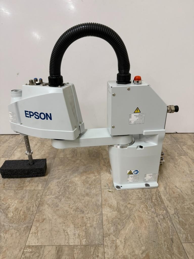 Seiko Epson T3-401S industrial  PICK & PLACE SCARA ALL-IN-ONE ROBOT
