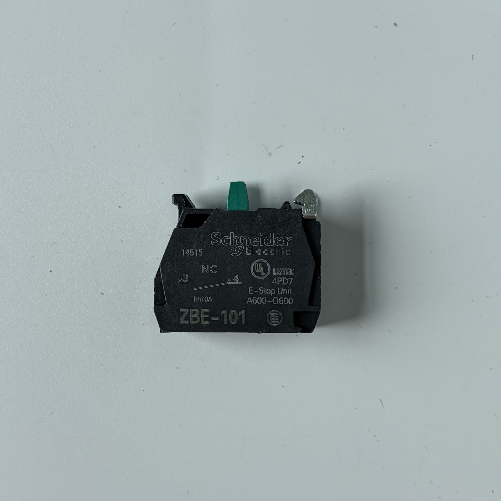 ZBE101 ZBE102 1PC New Schneider Contact Block Free Shipping ZBE-101 US Stock