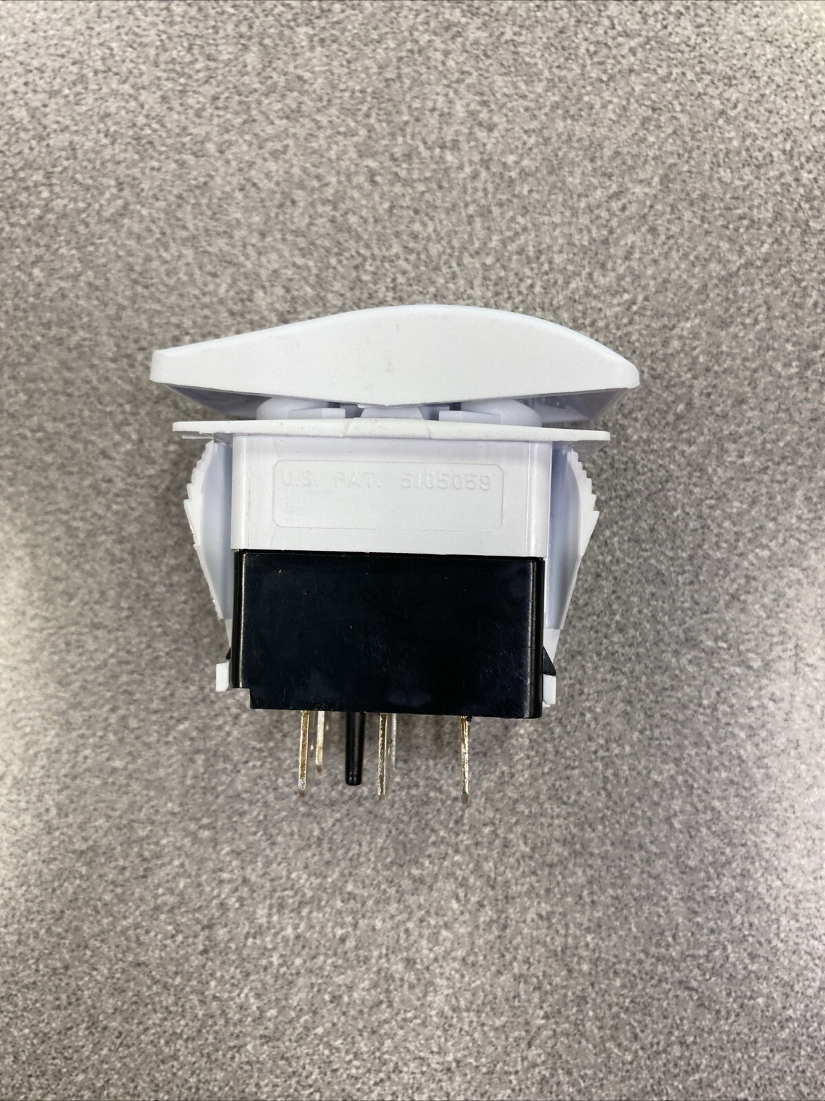 Thermax DV-12 Switch  Center Off 02-502-00