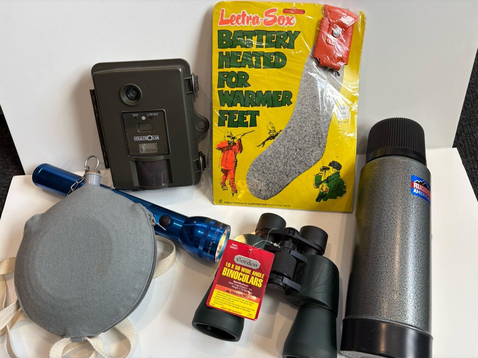 HUGE Outdoor & Hunting Lot - Maglite Thermos Binoculars Trail Cam Heated Socks +