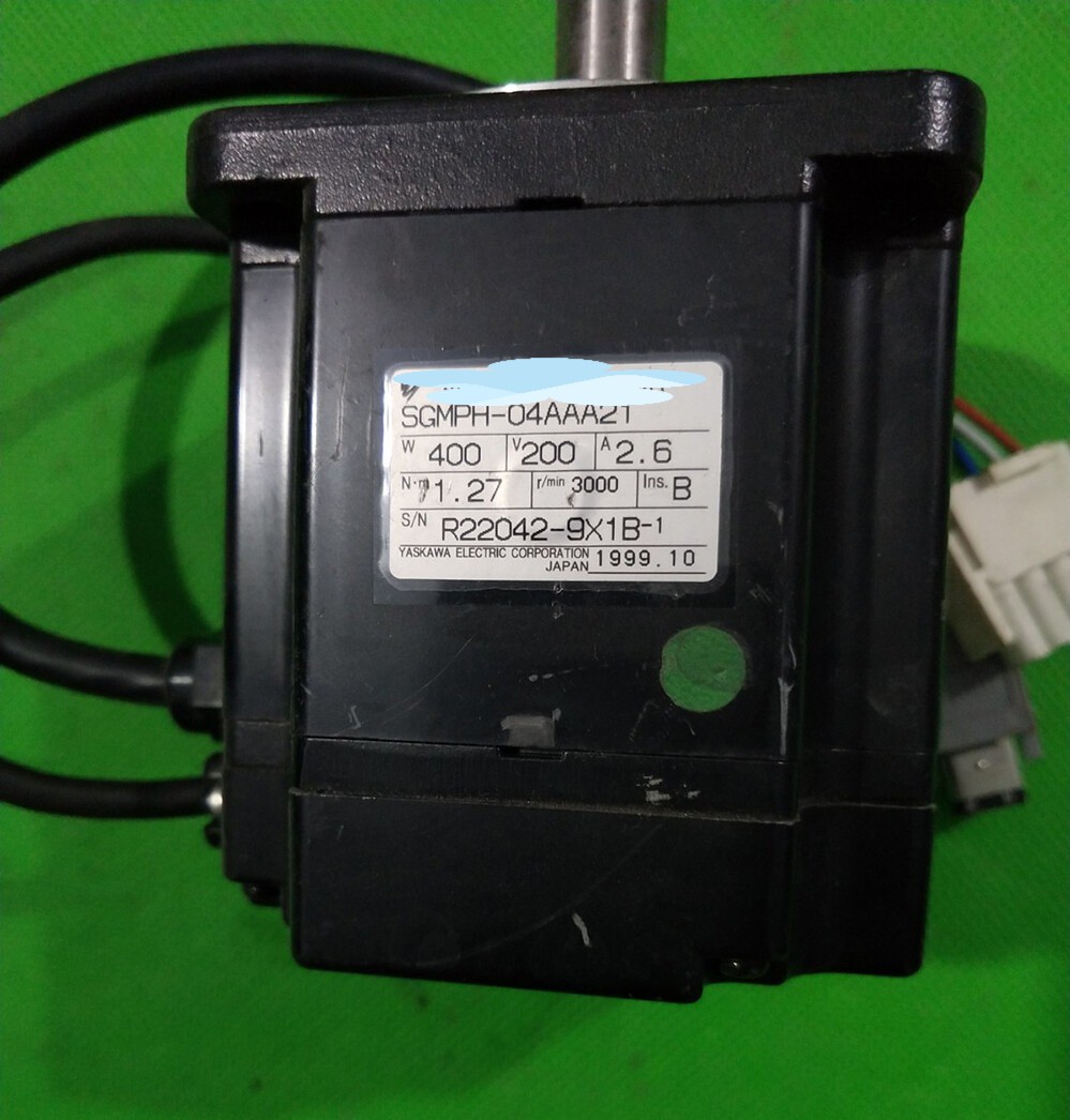 Used SGMPH-04AAA21 400W servo drive Fully tested