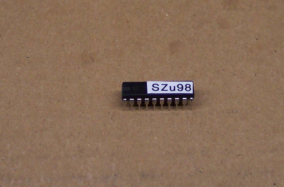 U98 IC chip used on Super Zaxxon Arcade PCB top PCB board (20 pin DIP).