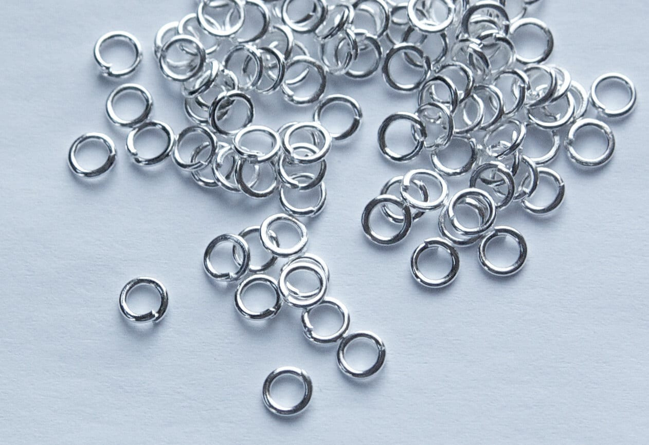 Silver Plated 4mm Open Jumprings 21 Gauge (100) fnd005
