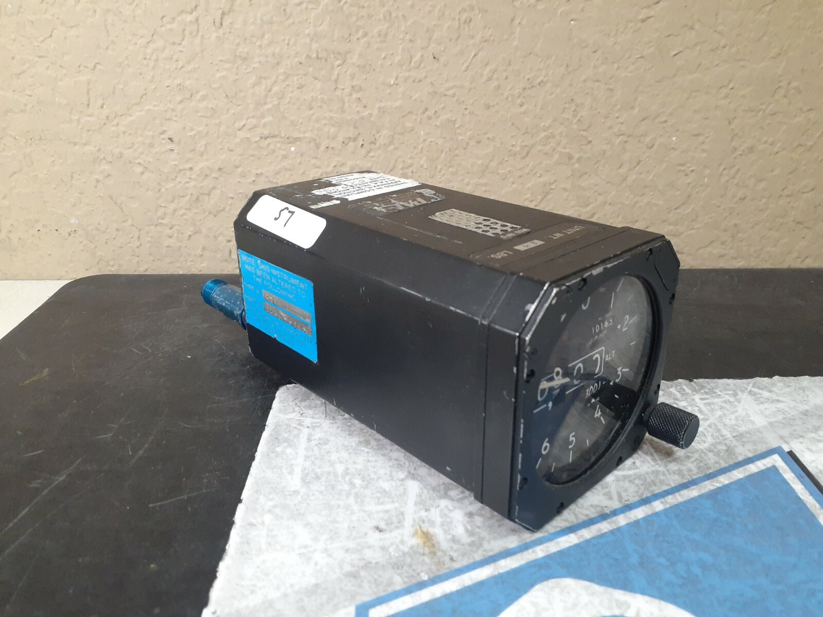 Altimeter 570-23932-106 Removed Working