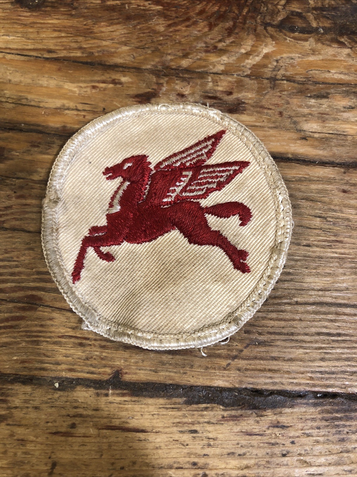 1960’s VINTAGE MOBIL PEGASUS GAS & OIL EMPLOYEE EMBROIDERED ADVERTISING PATCH