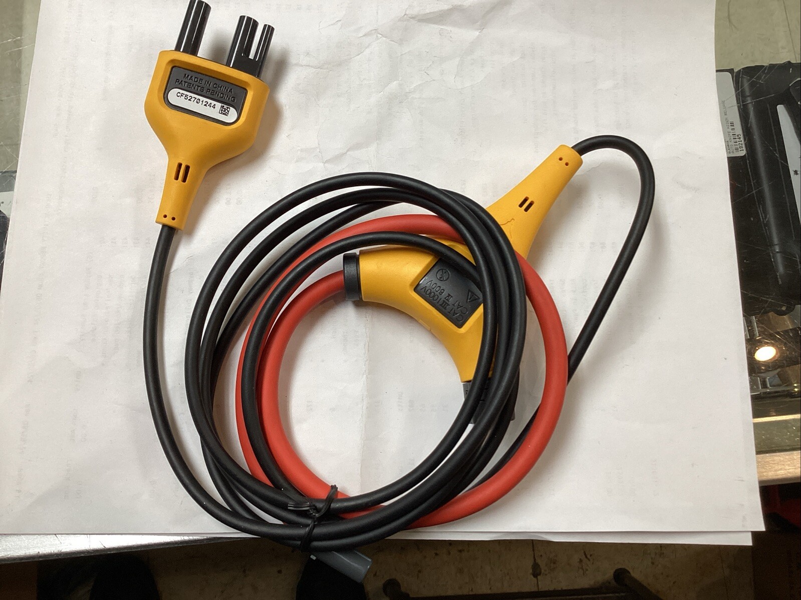 Fluke 724 Temperature Calibrator