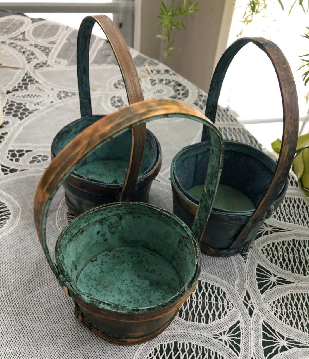 SET OF 3 MIDWEST ROUND BASKETS WITH HANDLE - 3"DIAM X 5.25"H