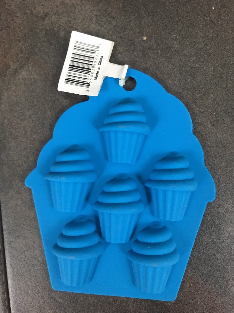 Silicone Ice Tray Cupcakes Blue 6”