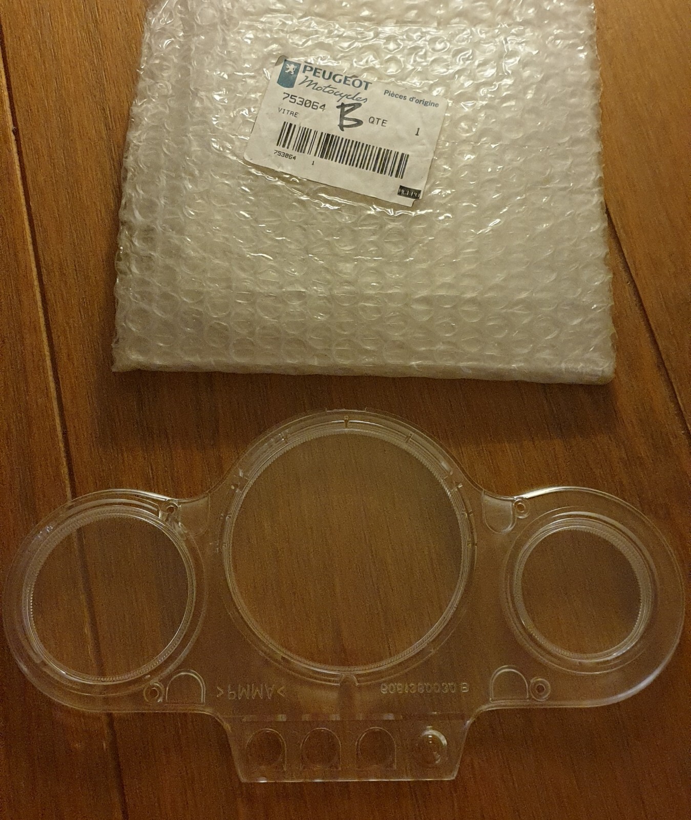 Peugeot Speedfight VITRE speedometer Lens 753064 *NEW GENUINE PART*
