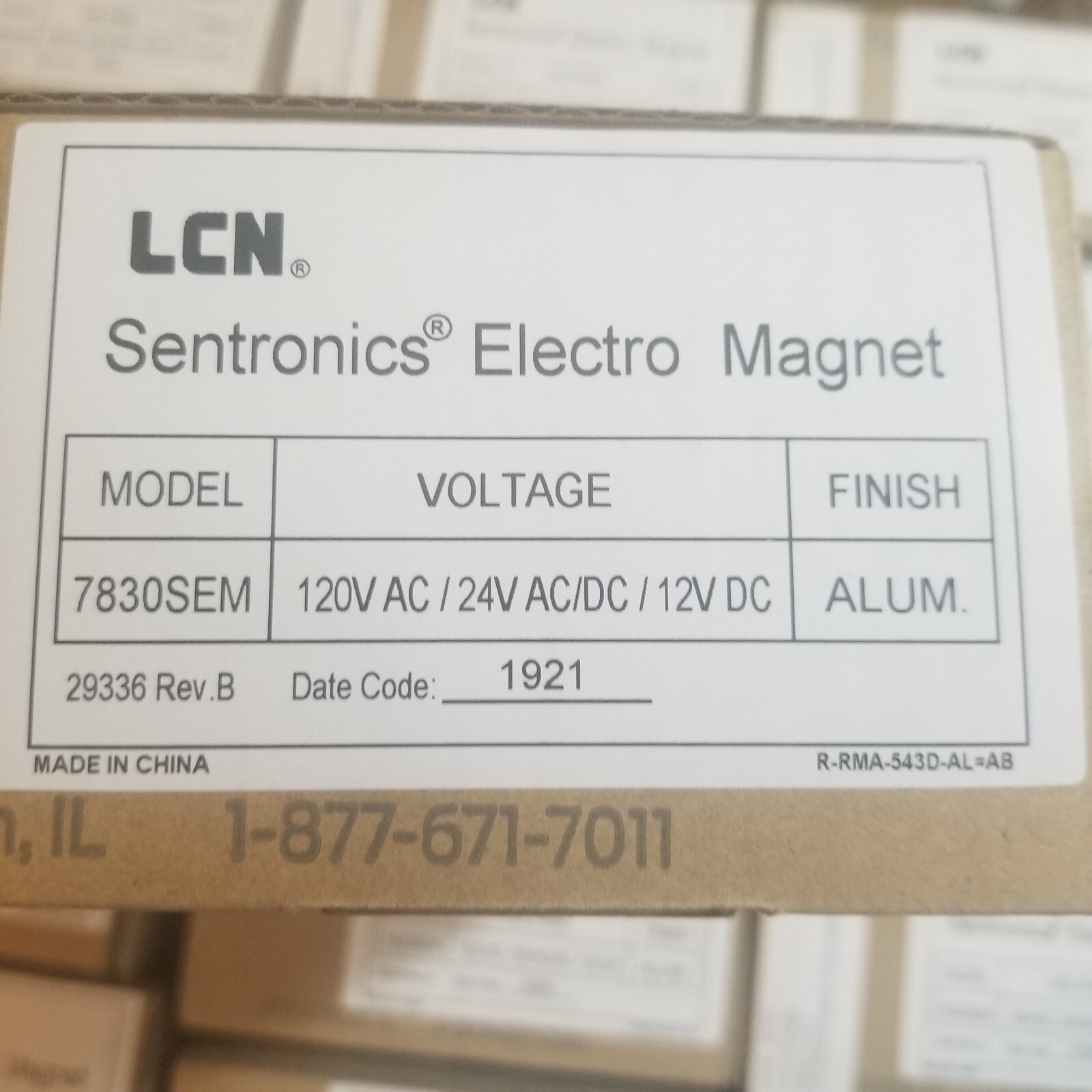 LCN 7830SEM MAG HOLDER SURFACE MOUNT NIB