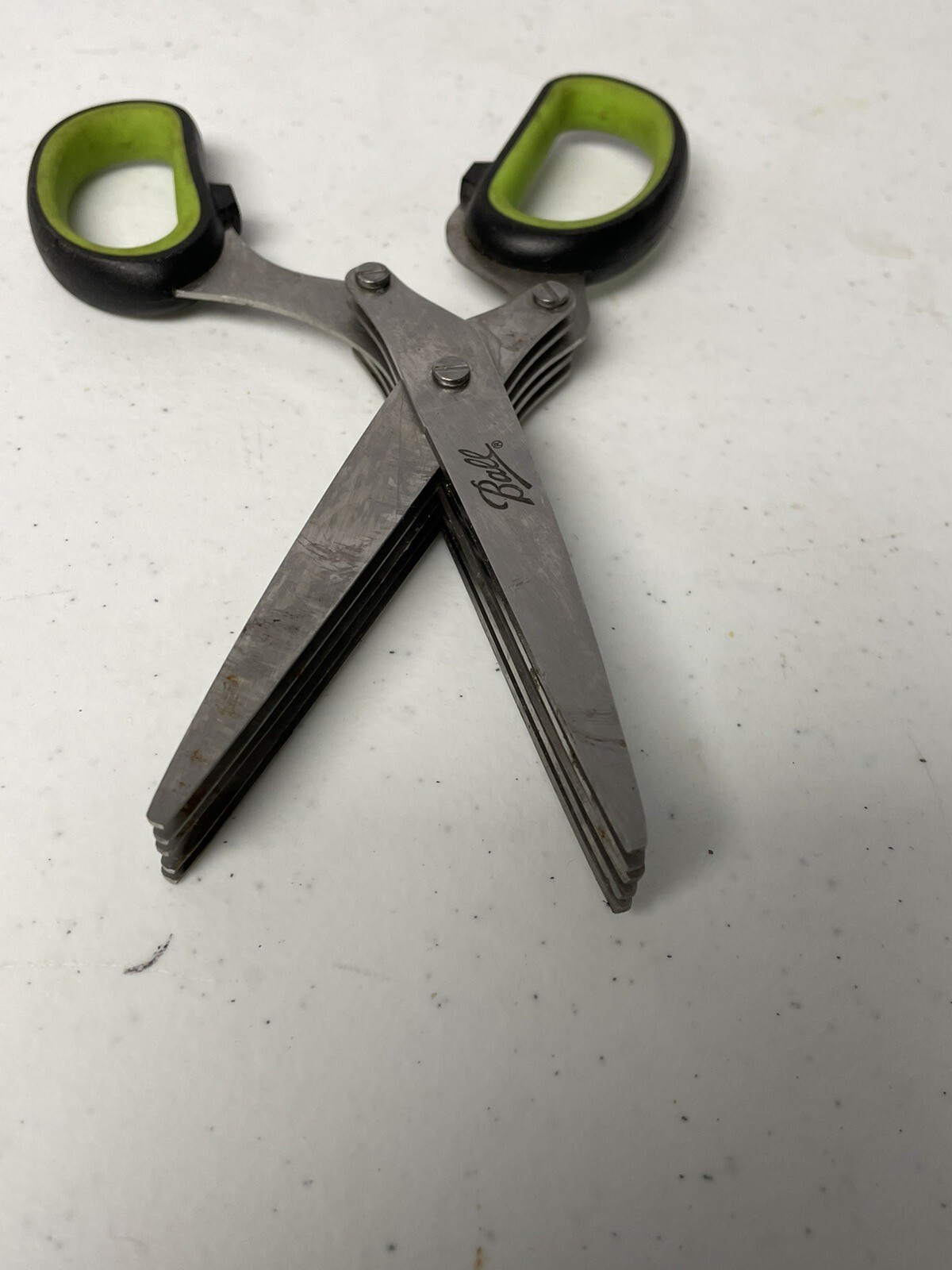 Jarden Ball 3 Blade Kitchen Herb Scissors Pre Owned Good Condition