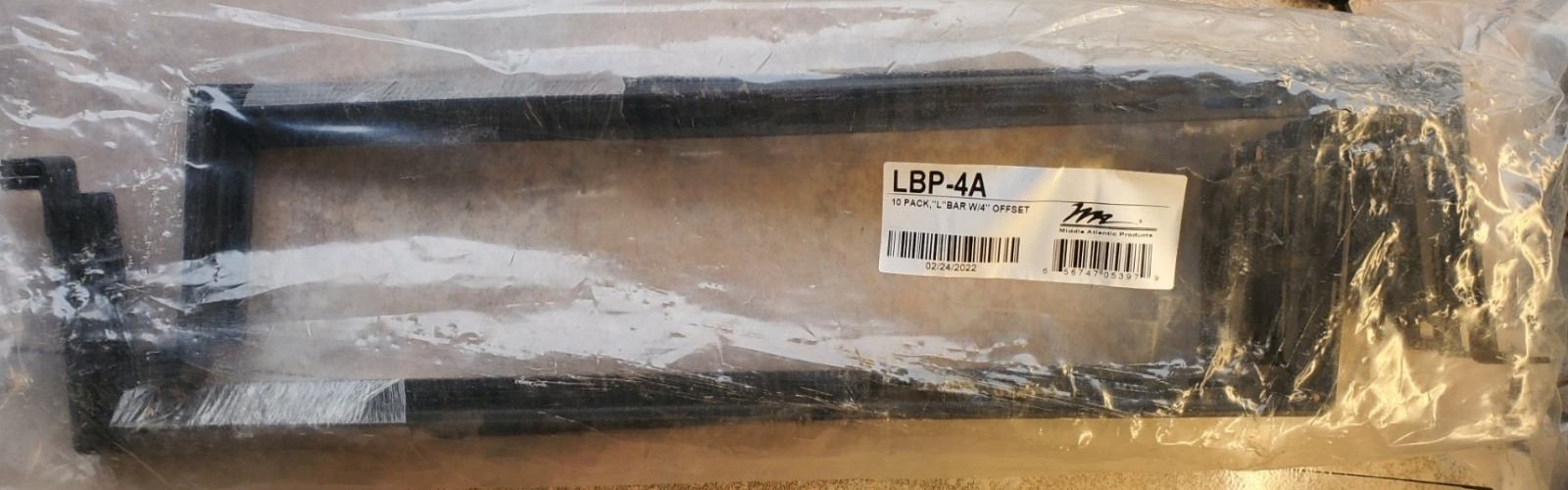 Middle Atlantic (LBP-4A) L-Shaped 4" Offset Lacer Bar 19-Inch(10 Pack)