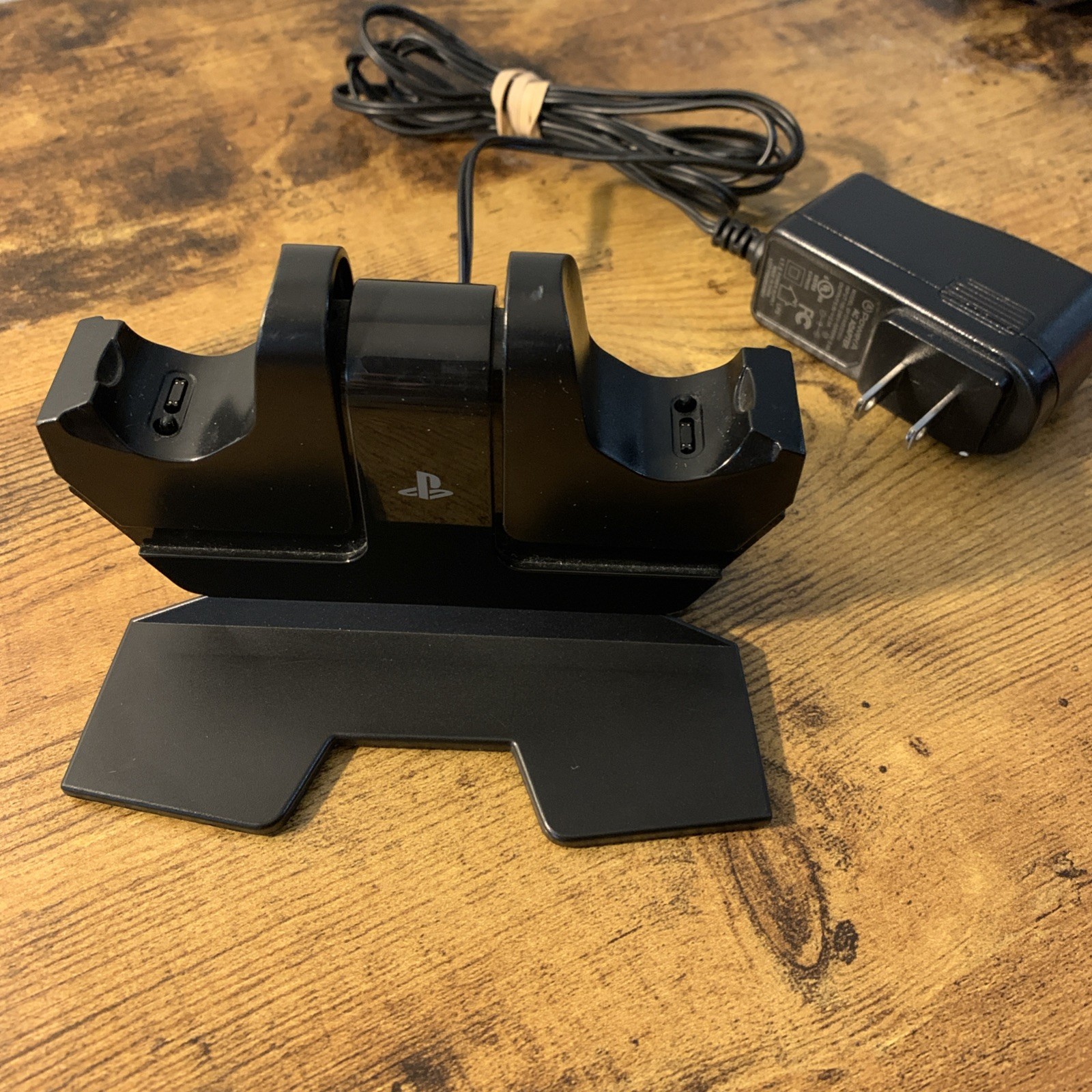 PowerA Sony PlayStation 4 PS4 DualShock Controller Charging Dock Station Tested