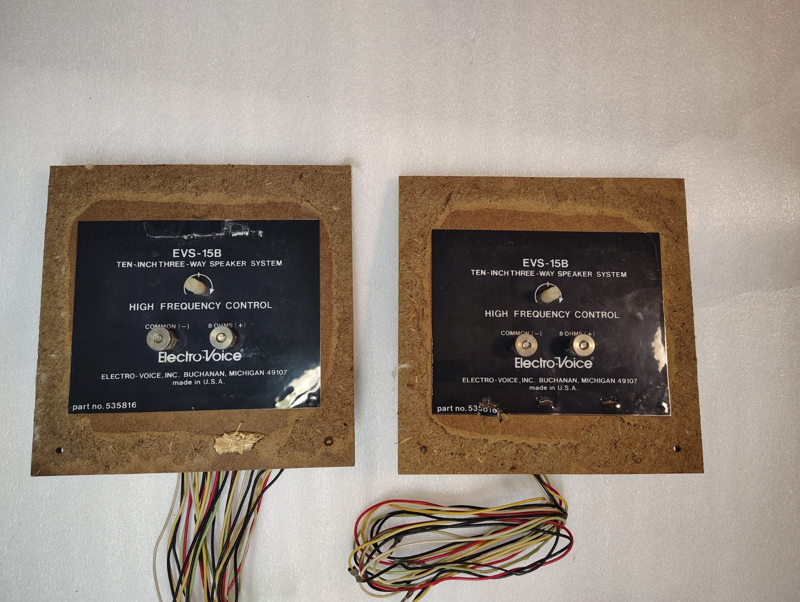 Electro Voice EVS-15B speakers crossovers, one pair