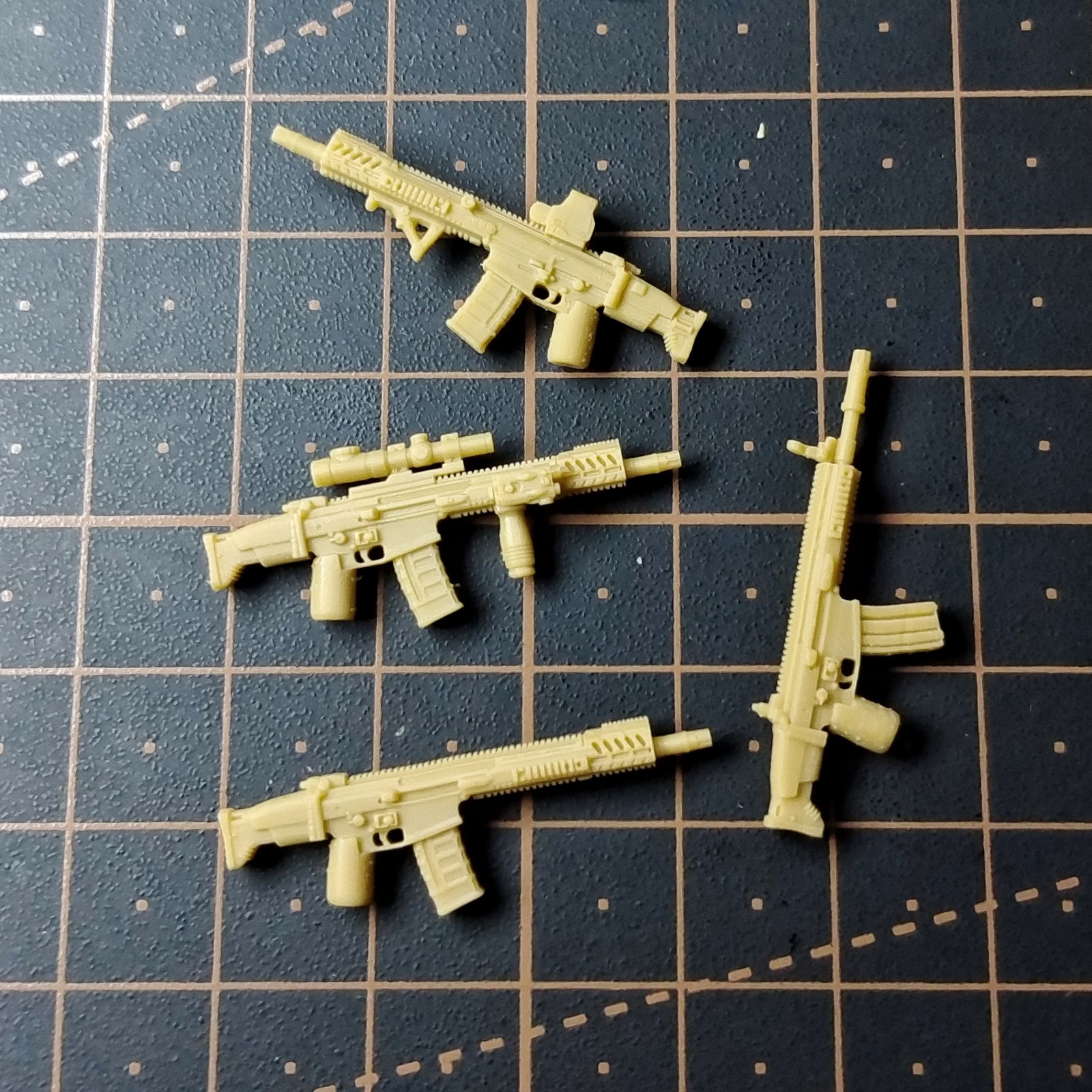 MinifigArsenal SCAR-Style L Building toy Gun Modern Battle Set for Minifigures