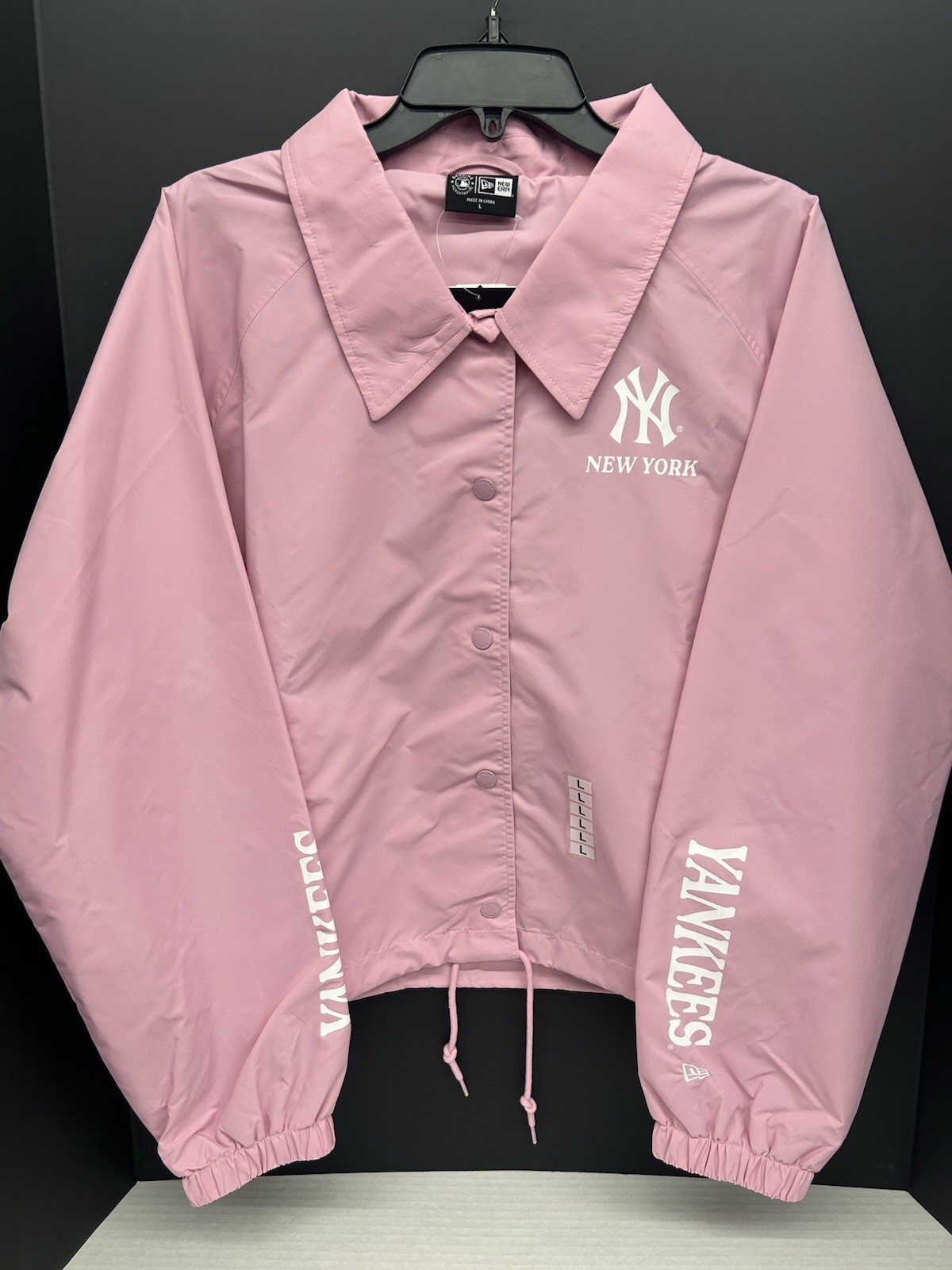 New York Yankees NEW ERA GAME DAY PINK BUTTON UP JACKET WOMENS SIZE L SALE NWT
