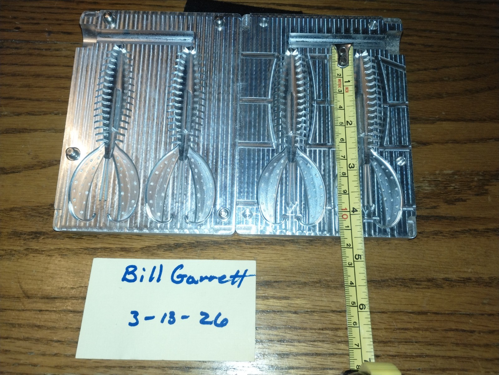 Custom  Aluminum  Bait Mold 4-1/2” Ring Craw Flipping Bait