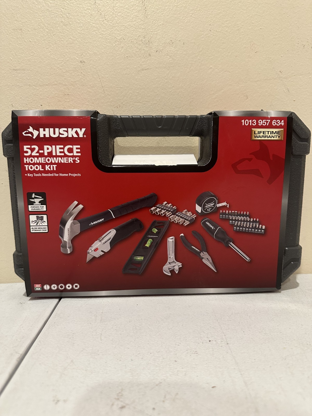 Husky 52-Piece Homeowner's Tool Kit 1013 957 634 Lifetime Warranty, Storage Case